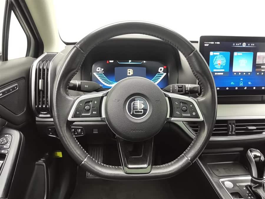 BYD Tang 2019 car image #12