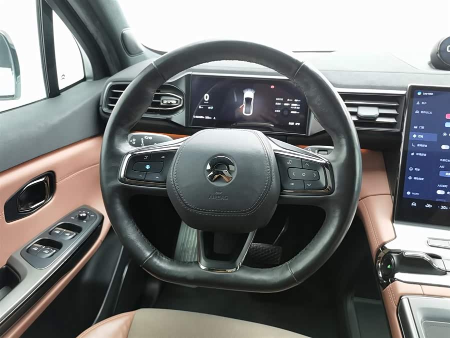 NIO EC6 2022 صورة سيارة #12