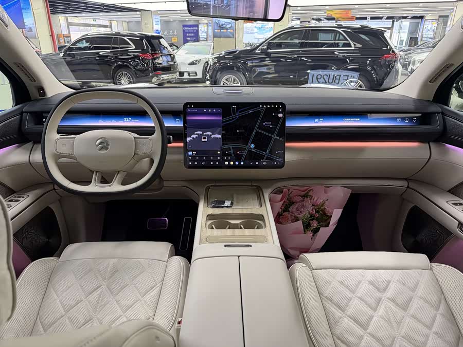 蔚来 蔚来ES8 2025 汽车图片 #12