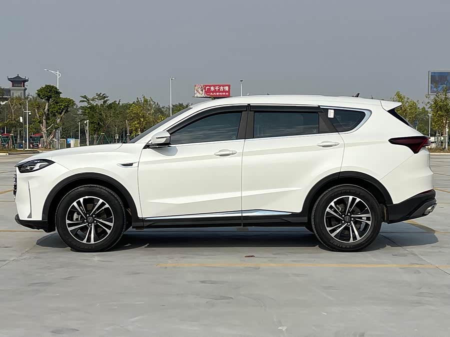 Jetour X70 PLUS 2021 #12 Jetour X70 PLUS 2021 car image #12