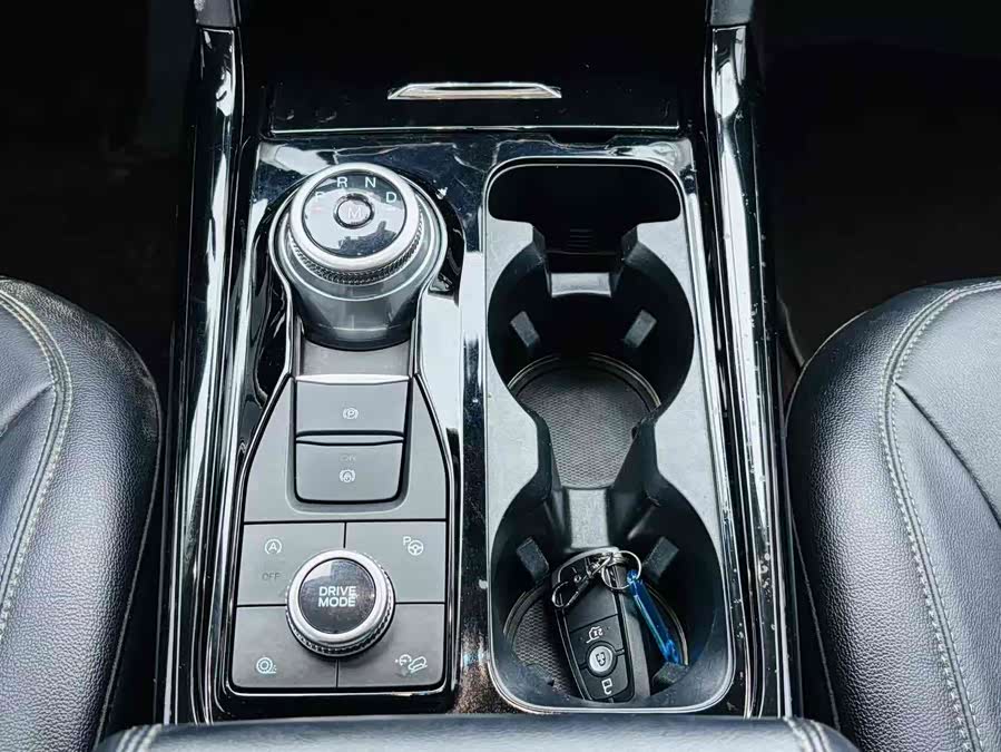 Ford Explorer 2020 #12 Ford Explorer 2020 car image #12