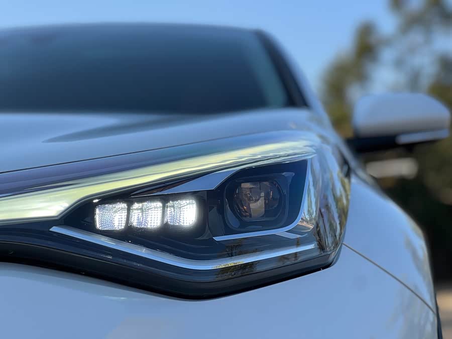 Toyota Izoa 2021 car image #12