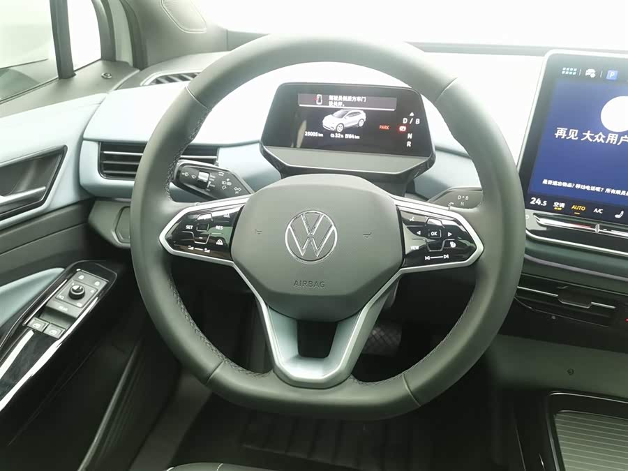Volkswagen ID.4 X 2025 #12 Volkswagen ID.4 X 2025 car image #12
