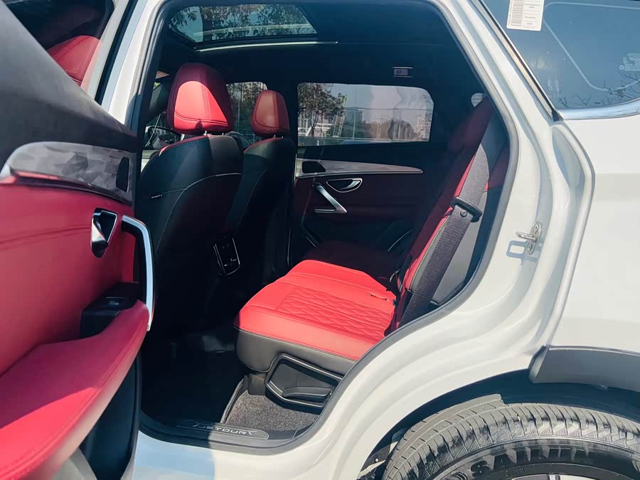 Jetour X70 PLUS 2023 car image #12