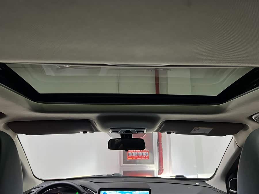 GEELY Coolray 2021 car image #12