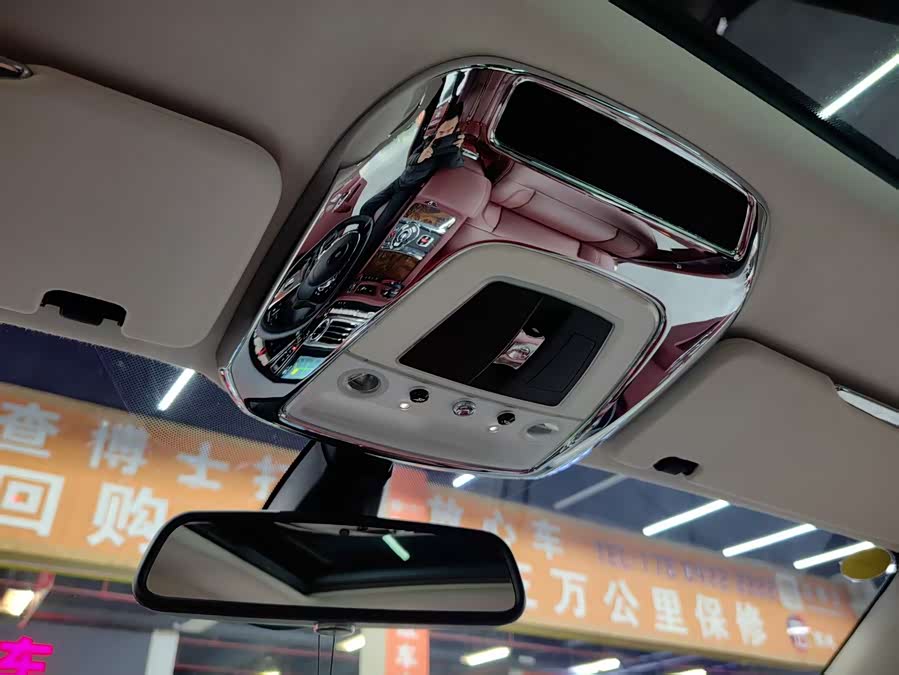 劳斯莱斯 古思特 2013 汽车图片 #12