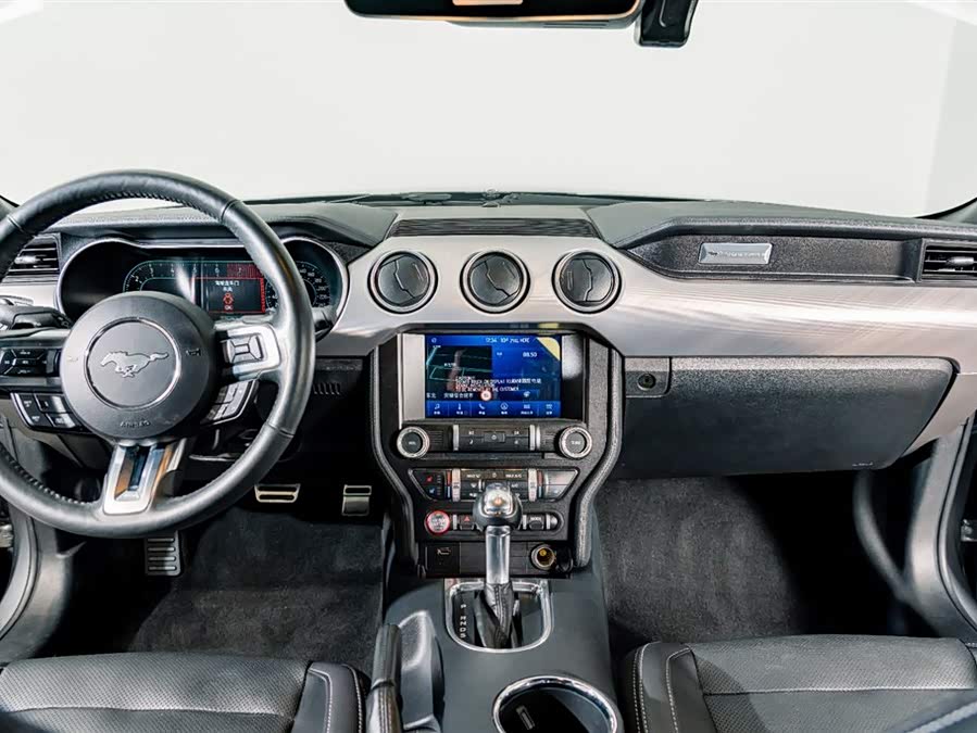 Ford Mustang 2023 car image #12