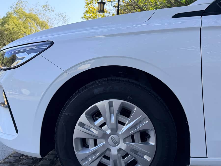 GEELY Emgrand 2024 #12 GEELY Emgrand 2024 car image #12