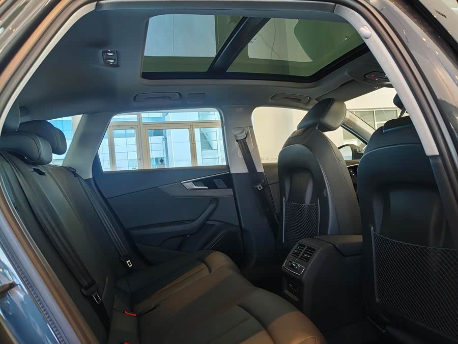 Audi A4 (Imported) #12 Audi A4 (Imported) car image #12