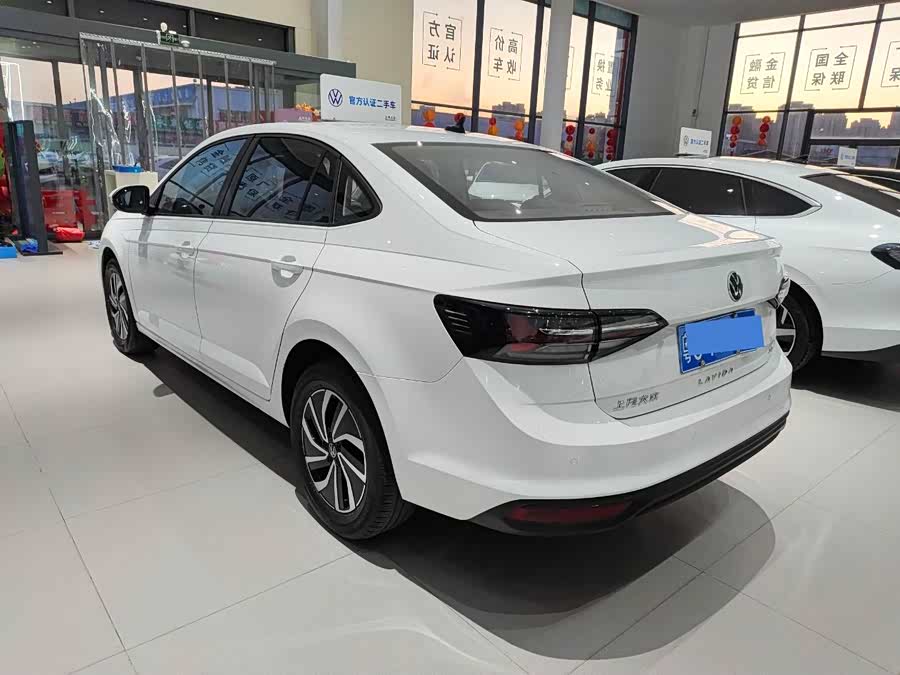 Volkswagen Lavida 2023 car image #12