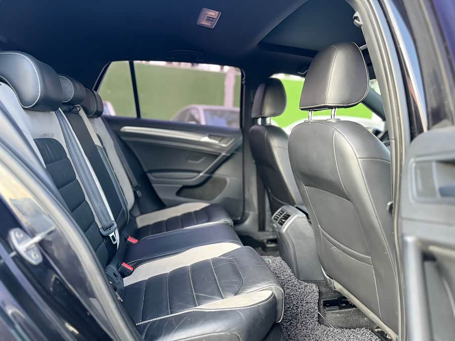 Volkswagen Golf 2018 #12 Volkswagen Golf 2018 car image #12