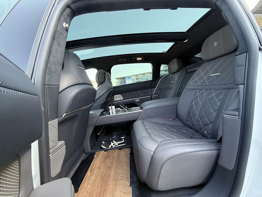 蔚来 蔚来ET9 2024 汽车图片 #12