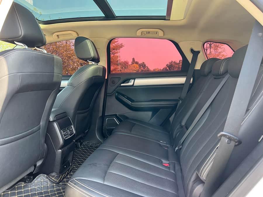 BYD Tang 2019 car image #12