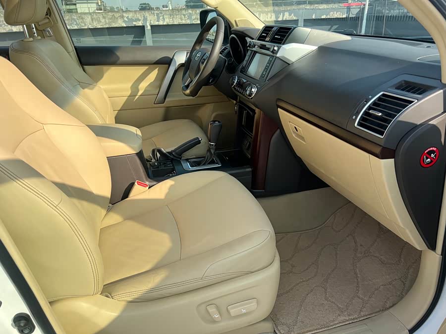 Toyota Land Cruiser Prado 2015 #12 Toyota Land Cruiser Prado 2015 car image #12