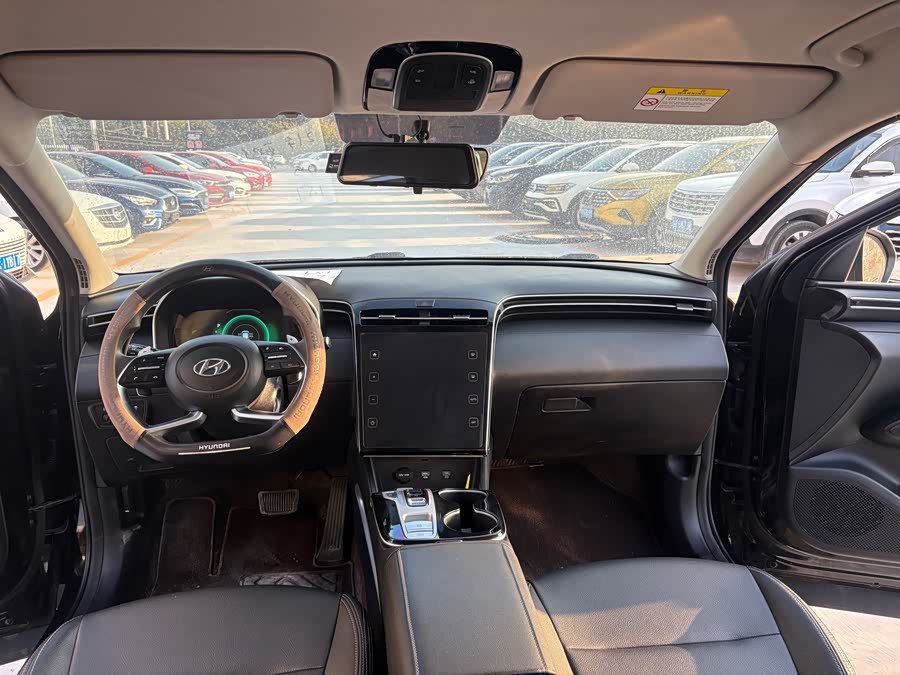 Hyundai Elantra 2022 car image #12