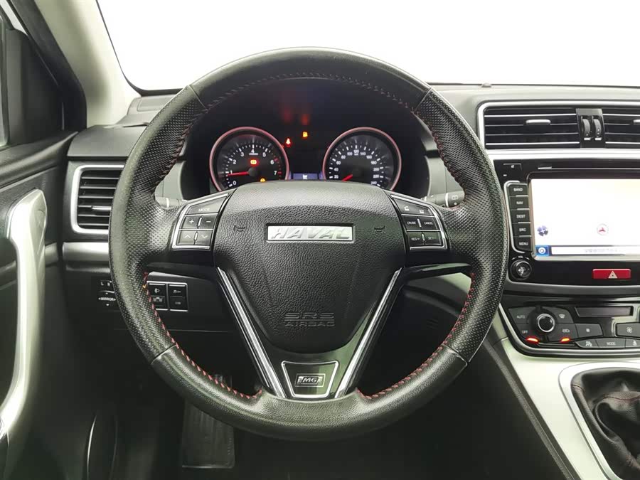 Haval M6 2017 car image #12