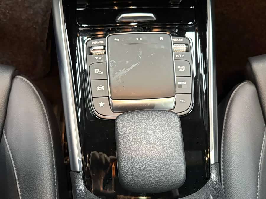 Mercedes-Benz EQA Class 2022 صورة سيارة #12