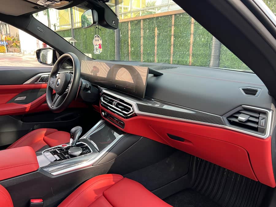 BMW M4 2024 car image #12