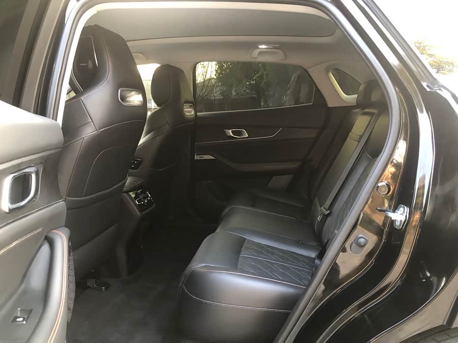 长安 长安UNI-K 智电iDD 2022 汽车图片 #12