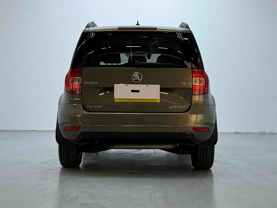 Skoda Yeti 2018 car image #12