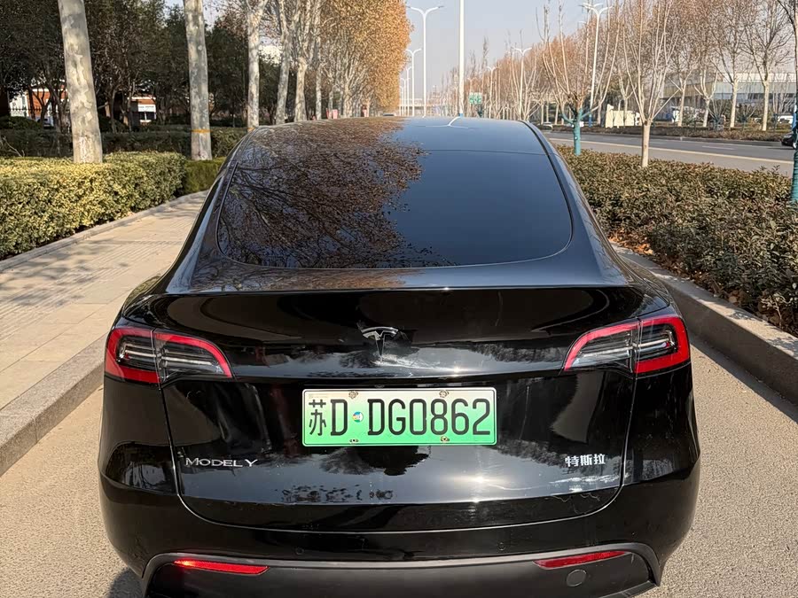 特斯拉 Model Y 2023 汽车图片 #12