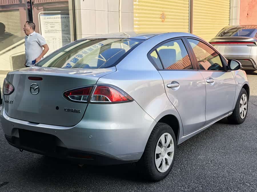 Mazda 2 Sedan 2008 صورة سيارة #12