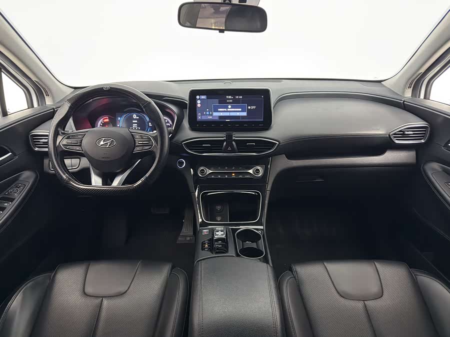 Hyundai Santa Fe 2020 car image #12