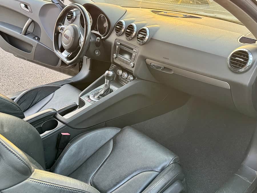 Audi TT 2013 #12 Audi TT 2013 car image #12