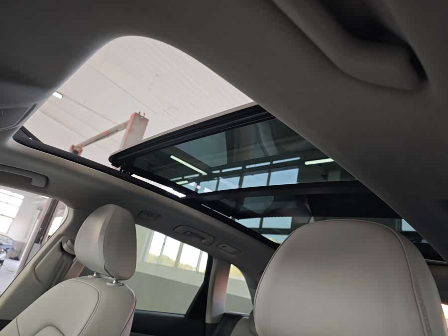 Audi A8 2011 #12 Audi A8 2011 car image #12