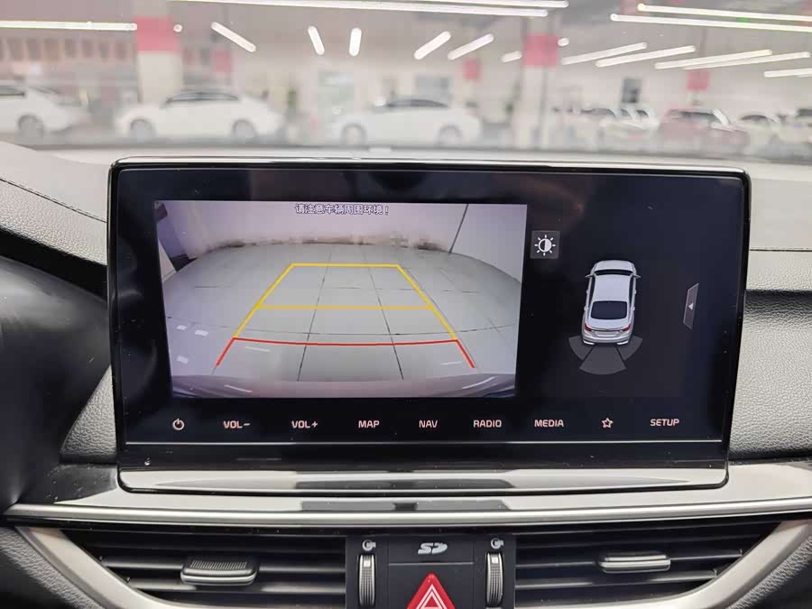 Kia K3 2019 car image #12