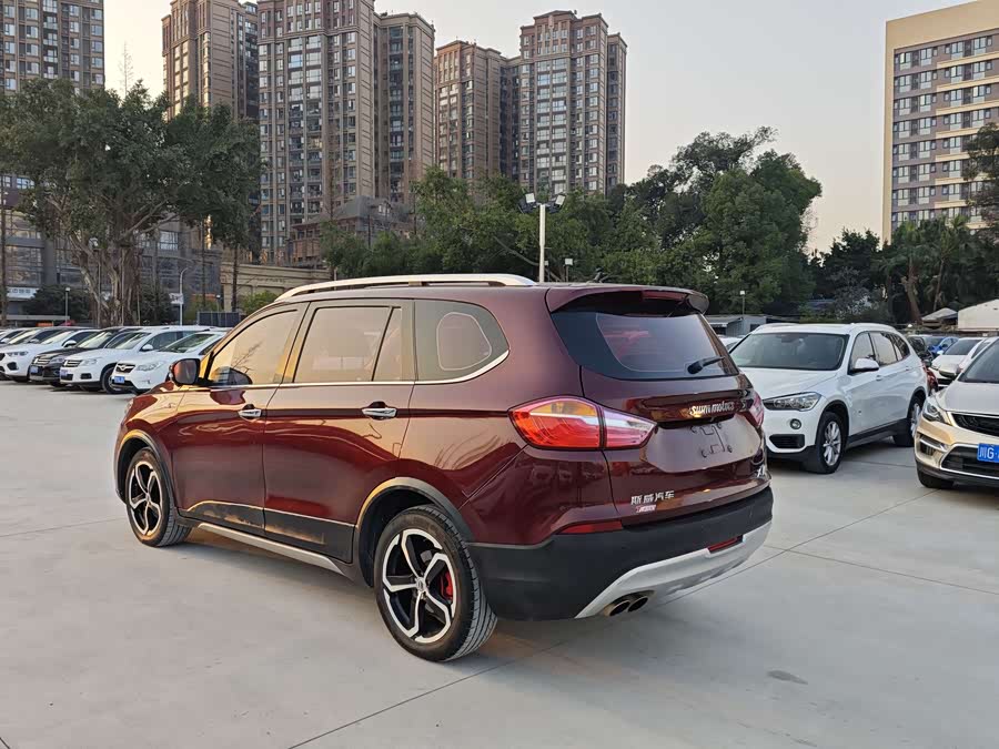 SWM X7 2018 изображение автомобиля #12