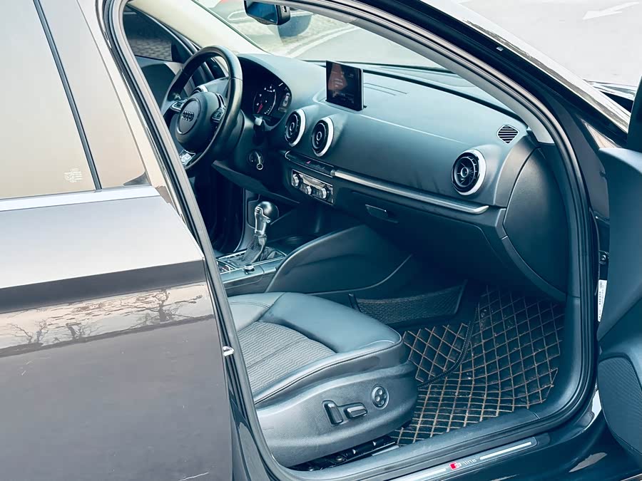 Audi A3 (Imported) 2015 #12 Audi A3 (Imported) 2015 car image #12