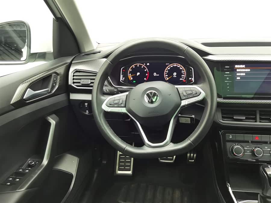 Volkswagen Tacqua 2020 car image #12