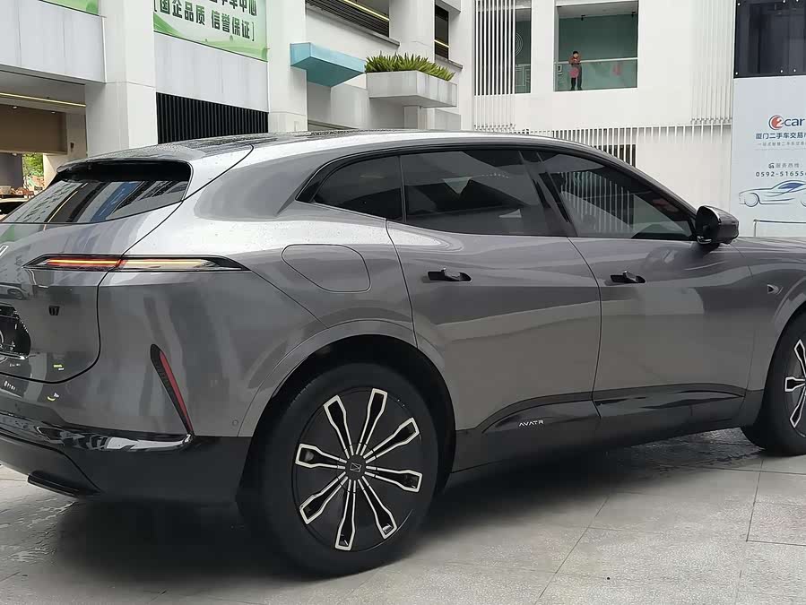 Avatr 07 2024 car image #12