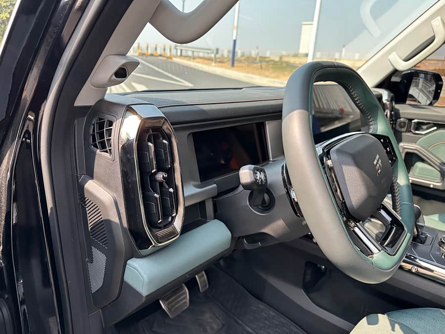 Jetour Traveller 2023 car image #12