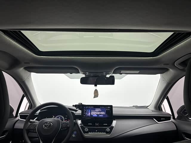 Toyota Corolla 2023 car image #12