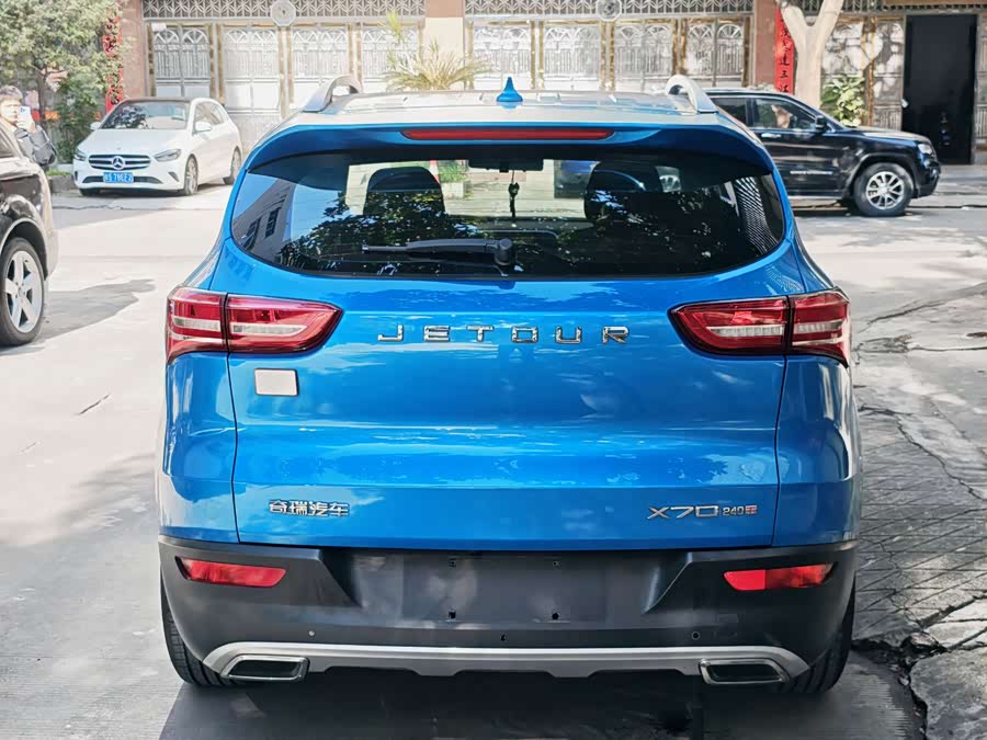 Jetour X70 2019 car image #12
