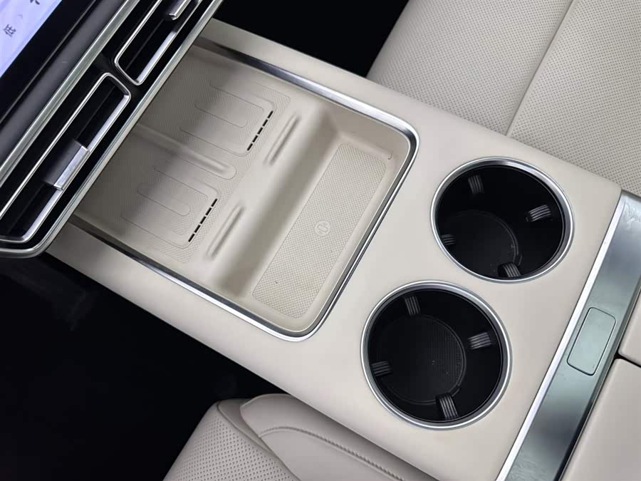 Li L9 2024 car image #12