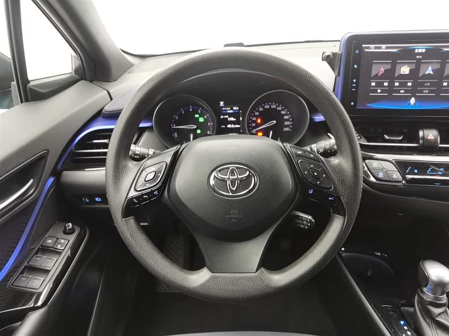 Toyota C-HR 2019 immagine di auto #12