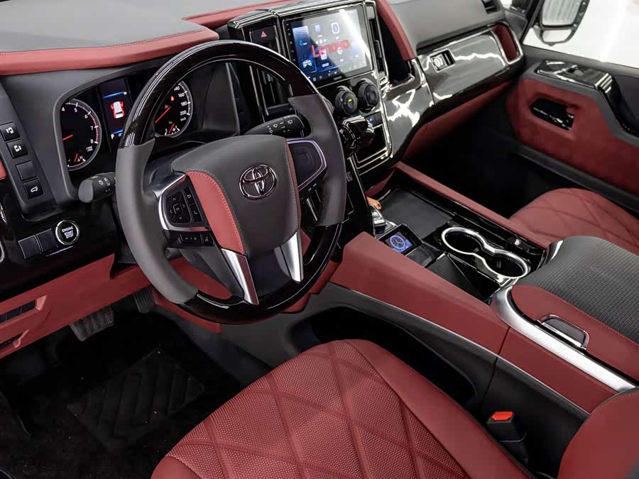 Toyota car image #12