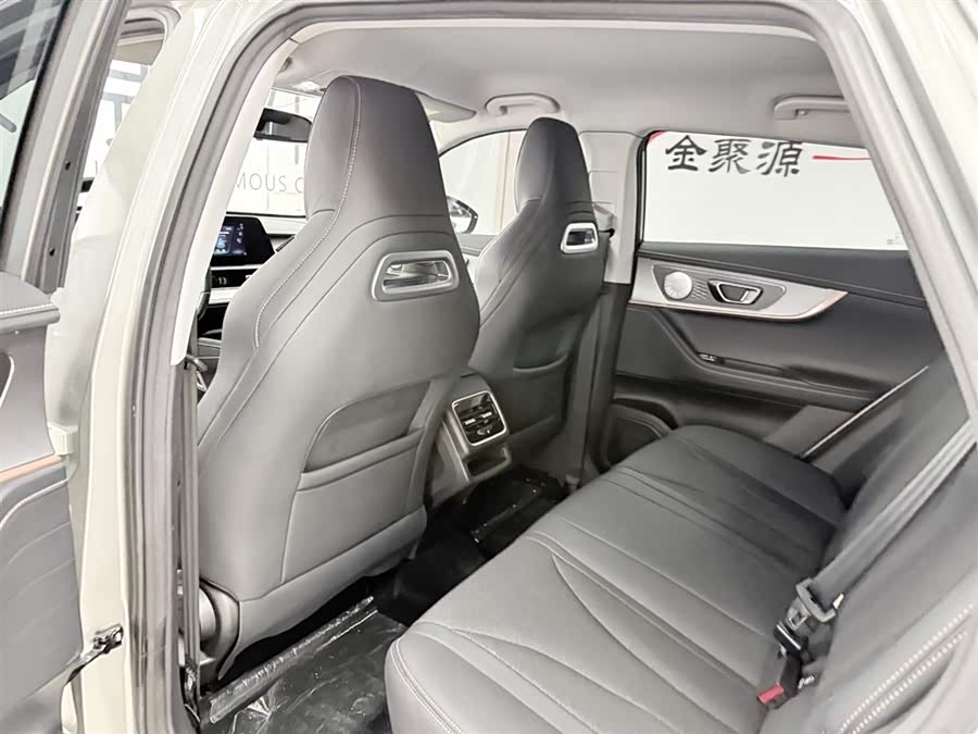 Chery Tiggo 5x 2024 car image #12