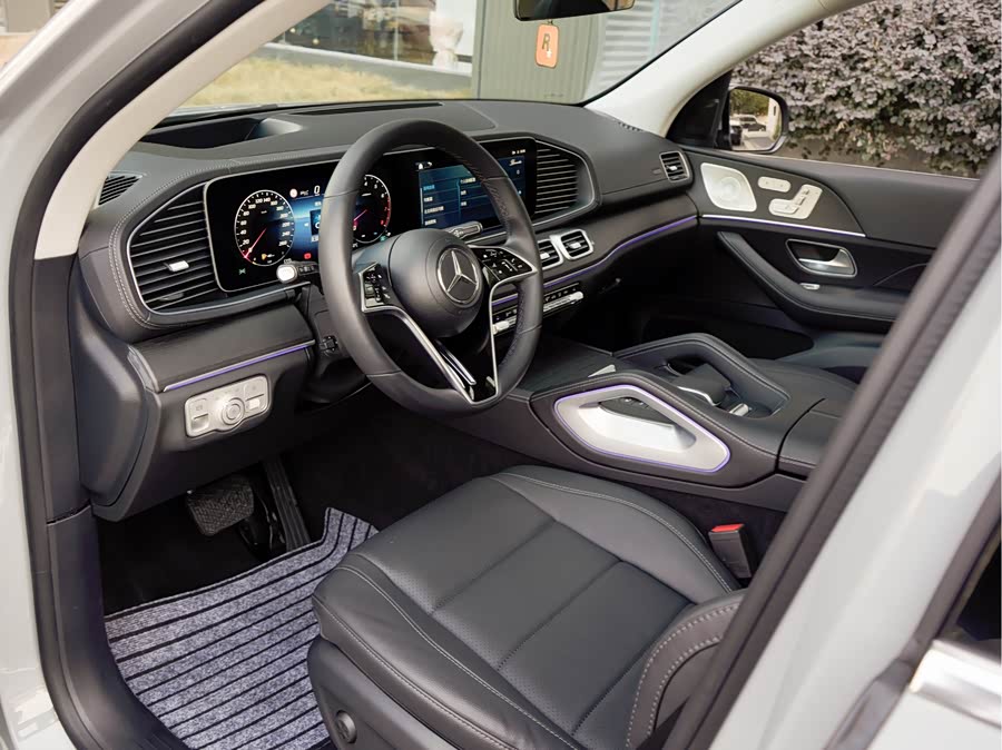 Mercedes-Benz GLE Class 2023 #12 Mercedes-Benz GLE Class 2023 car image #12