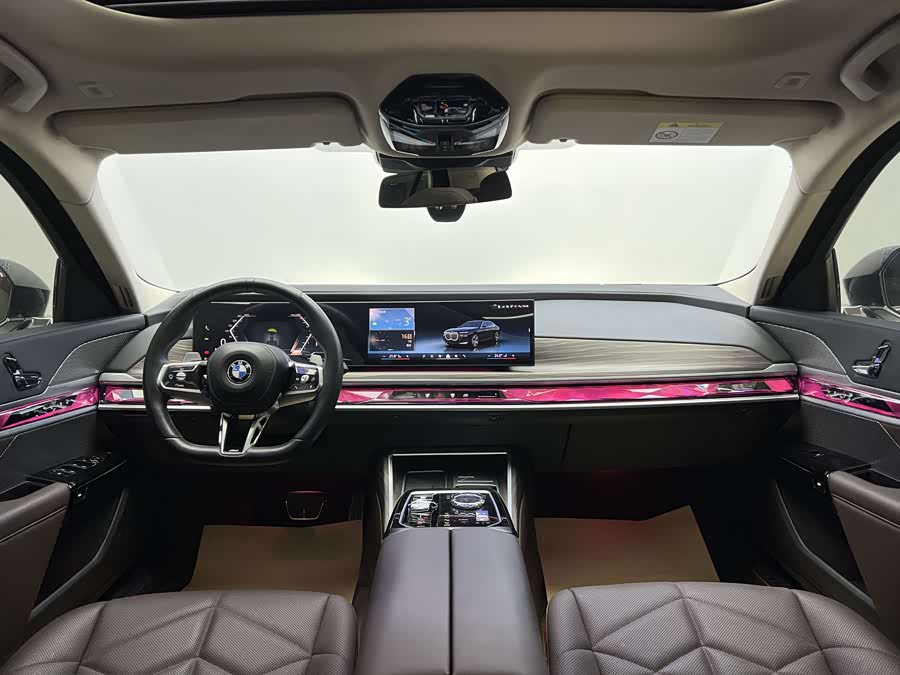 BMW 7 Series 2023 #12 BMW 7 Series 2023 car image #12
