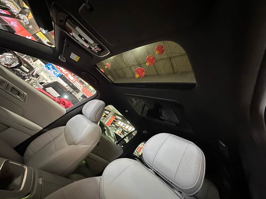 Deepal S09 2025 car image #12