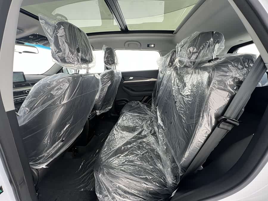 Jetour X70 car image #12