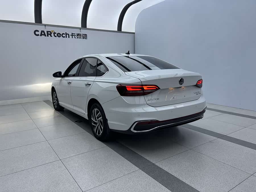 Volkswagen Lavida 2022 car image #12