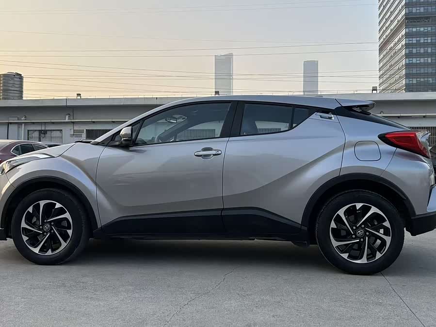 Toyota Izoa 2020 immagine di auto #12