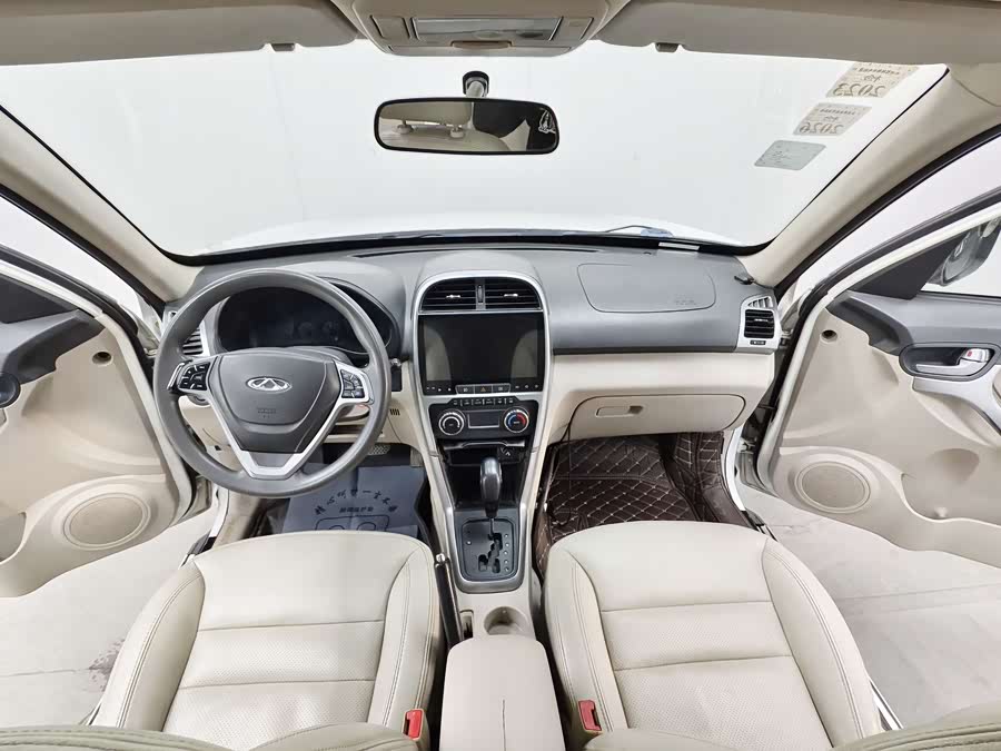 Chery Tiggo 3 2015 #12 Chery Tiggo 3 2015 immagine di auto #12