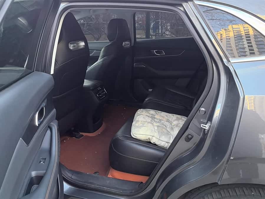 Changan UNI-K iDD 2022 car image #12