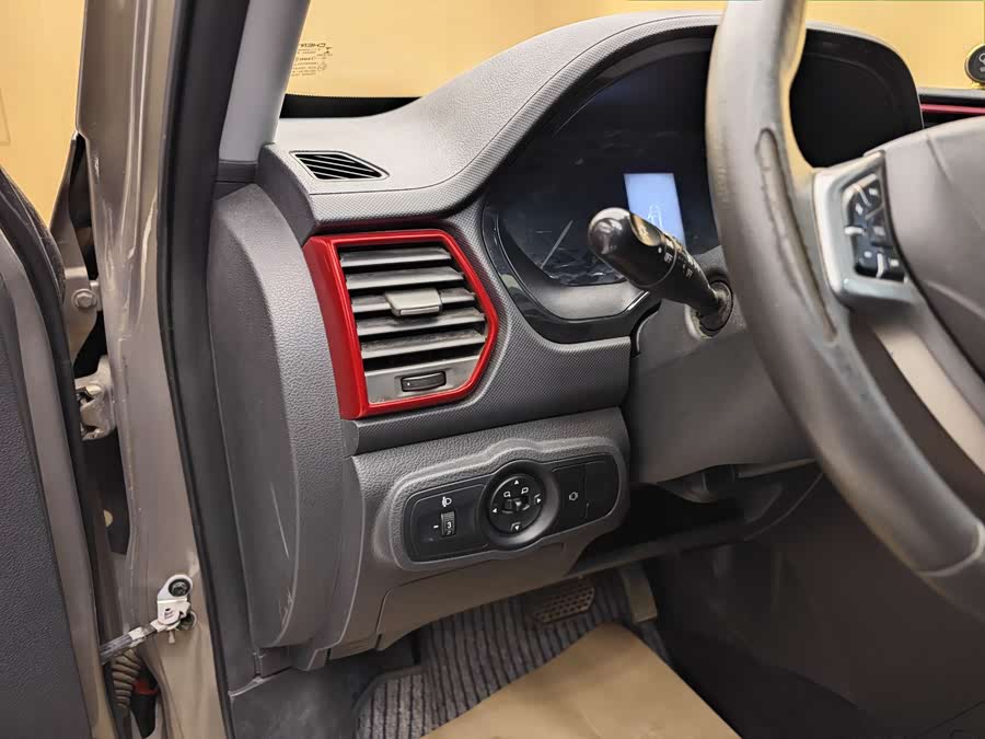 Chery Tiggo 3 2017 car image #12